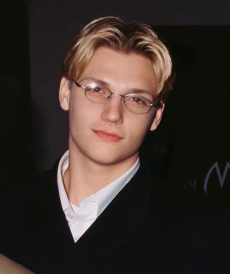 Nick Carter 90s, Nick Backstreet Boys, Brian Littrell, Nick Carter, Backstreet Boys, Girls Out, Romance, Key, Human