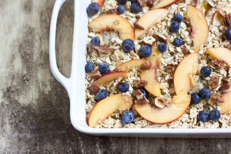 Quinoa Breakfast Bake, Blueberry Quinoa, Quinoa Recipes Breakfast, Quinoa Bake, Quinoa Egg, Breakfast Quinoa, Baked Breakfast, Breakfast Recipies, Baked Peach