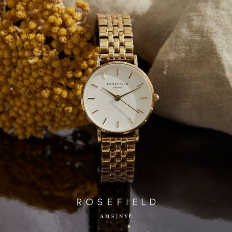 Small Watches Women, Classy Watches, Watches Women Simple, Jewelry Mood Board, Timepiece Design, Golden Watch, Classy Watch, Trendy Watches, Fancy Watches