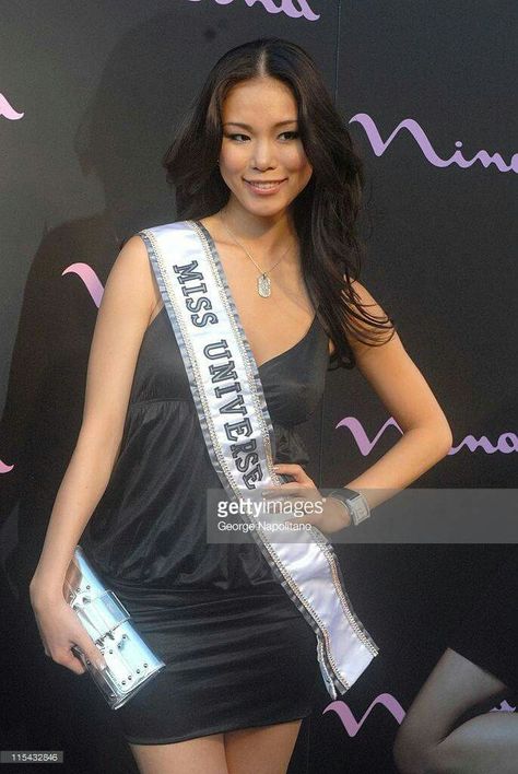 Riyo Mori - Japan - Miss Universe 2007 Miss Universe 2007, Riyo Mori, Miss Universe 2000, Miss Universe Japan, Miami Beach Florida, Miss Universe, Beauty Pageant, Beautiful Life, Past Life