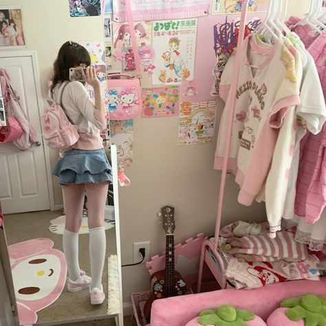 Kawaii Egirl Outfits, Kawaii Egirl, Kawaii Outfit Ideas, Kawaii Outfits, Silly Clothes, Kitty Clothes, Hello Kitty Rooms, Charmmy Kitty, Egirl Outfits