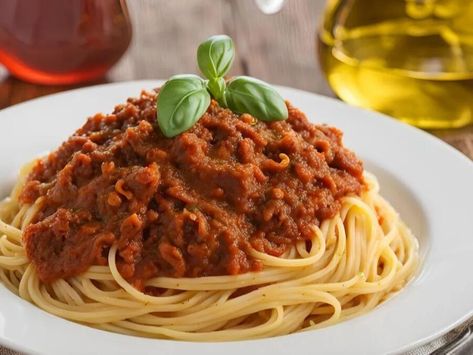 Beef Lentil Soup, Authentic Spaghetti, Bolognese Spaghetti, Salmon Burger Recipe, Fried Chicken Recipe Southern, Spaghetti Bolognese Recipe, Cooking Spaghetti, Pasta Meals, Veg Soup