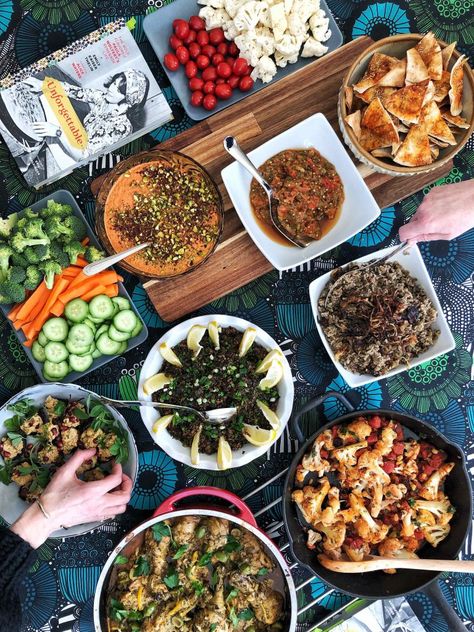 How (and why) to Start a Cookbook Club | Simple Bites Focus Foods, Dinner Club, Cooking Tutorials, Potluck Dishes, Vegan Nutrition, Vegan Cookbook, Nigella Lawson, Bring It, Palak Paneer