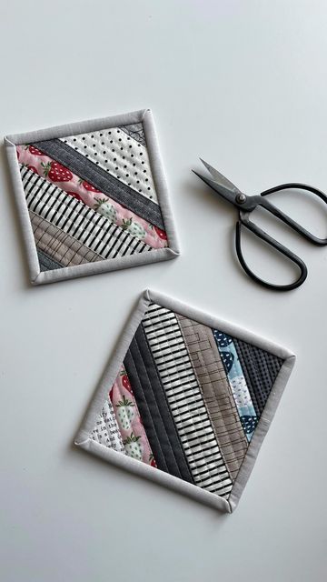 Svetlana Sotak on Instagram: "Let’s turn skinny strips of leftover fabric into these lovely scrappy coasters/ table mats, shall we? I’m used my Juki TL2000 Qi sewing machine and I sewed the fabric to a 100% cotton batting. My fabric strips are between 1” - 2” wide, the binding is 2.25” wide, and the finished coaster is 5” square. Happy sewing, friends! #sotakhandmade #sewingvideo #scrappysewing #scrapstotreasure #scrappycoasters #patchwork #modernpatchwork" Material Coasters Fabric Scraps, Leftover Fabric Ideas, Fabric Scrap Projects, Cookie Tree, Quilted Placemat Patterns, Placemat Patterns, Quilted Placemat, Quilted Coasters, Scrap Fabric Projects