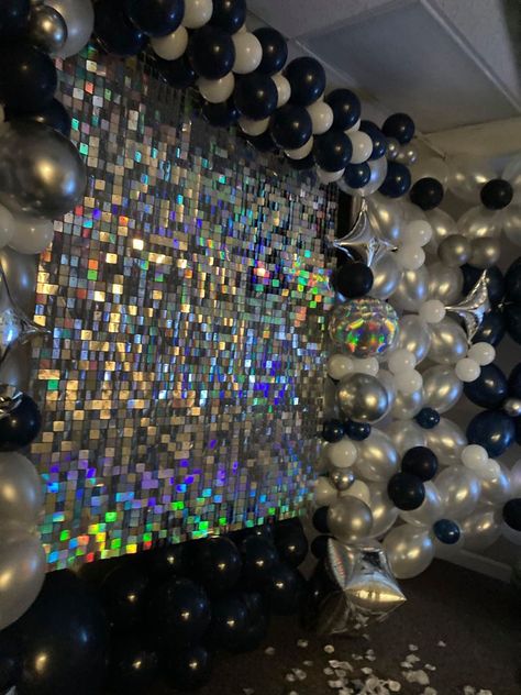 Blue And Silver Disco Party, Glitz And Glam Decorations, Glitz And Glam Decor, Glitz And Glam Party Decorations, Black Disco Party, Disco Backdrop, 21st Party Themes, Sequin Wall Backdrop, Blue Party Themes