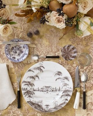 Moody Tablescape, Juliska Country Estate, Diy Place Settings, David Stark, Beautiful Tablescapes, Ivy House, Fall Entertaining, Blog Art, Fall Tablescapes