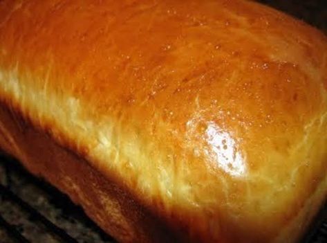 Italian Anise Easter Bread Recipe Anise Easter Bread, Easter Babka, Italian Bake, Spring Foods, Babka Bread, Italian Easter Bread, Easter Bread Recipe, Italian Desserts Traditional, Easter Foods