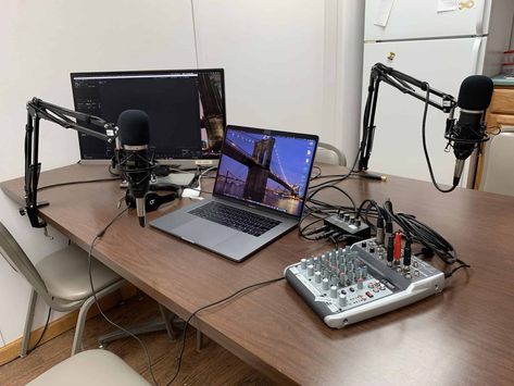 The best recording equipment you need to start your own podcast #technology Podcast Headphones, Podcast Setup, Sennheiser Momentum, Blue Yeti, Best Crypto, Background Noise, Audio Technica, Recording Equipment, Apple Macbook Pro