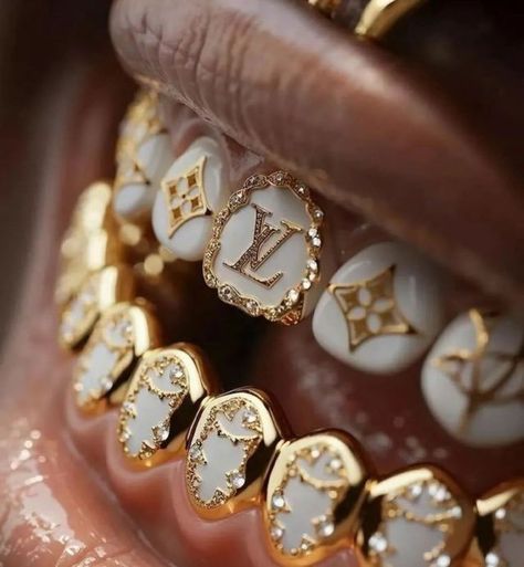 Teeth Jewels, Teeth Accessories, Mouth Grills, Gold Teeth Grillz, Girl Grillz, Teeth Grills, Teeth Gems, Dental Jewelry, Pretty Teeth