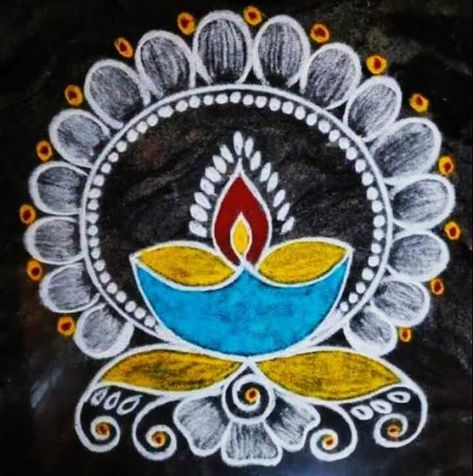 Rongila Design, Rangoli Designs For Bhaubij, Karthikai Deepam Kolam, Simple Rangoli Kolam Designs With Colour, Traditional Rangoli Designs Beautiful, Mugulu Designs Latest, Deepawali Rangoli Designs, Round Rangoli Design, Simple Rangoli Images