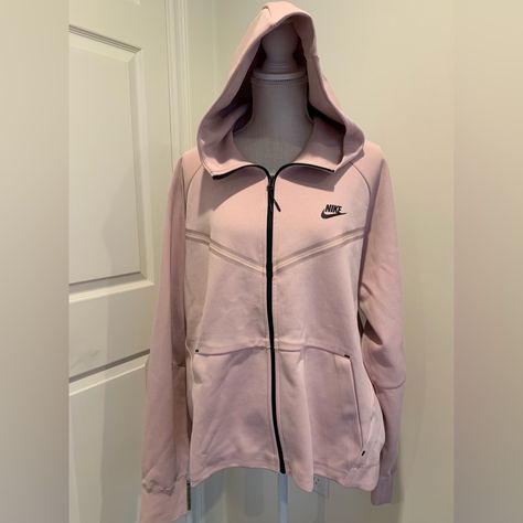 Nike Tech Fleece. Brand New, With Tags. Women’s Size Xxl Tall. Dusty Pink Color. Dusty Pink Color, Tops Nike, Nike Tech Fleece, Nike Tech, Tech Fleece, Grey Nikes, Nike Tops, Dusty Pink, Pink Black