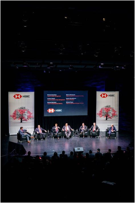 Conference Venue Design, Conference Design Events, Stage Conference Design, Panel Discussion Stage Design, Panel Stage Design, Corporate Stage Design, Conference Aesthetic, Conference Stage Design, Conference Panel