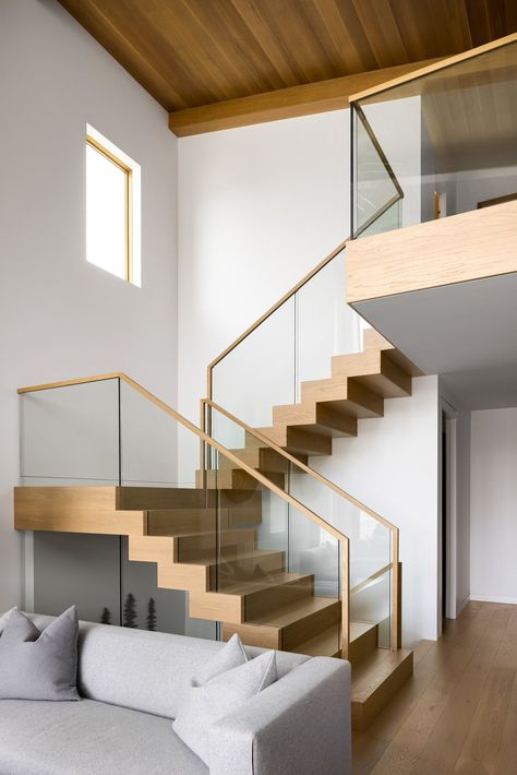 West Coast contemporary house with luxury details in British Columbia Modern Shaker Cabinets, West Coast Contemporary Homes, Glass Staircase Railing, Luxury Staircase, Staircase Design Modern, House Staircase, Glass Stairs, Glass Staircase, Stair Case