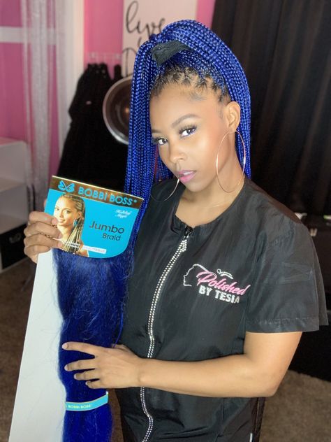 Royal Blue Knotless Braids, Blue Knotless Box Braids, Blue Knotless Braids, Blue Knotless, Blue Natural Hair, Blue Braids, Braids Styling, Cinnamon Hair, Weave Hairstyles Braided