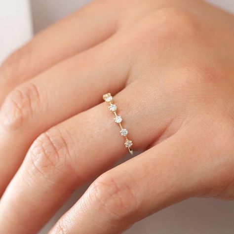 14K Gold 7 Stone Round Diamond Wedding Ring – FERKOS FJ Collab Ideas, Unique Diamond Wedding Rings, Round Diamond Wedding Rings, Dainty Wedding Band, 14k Gold Wedding Ring, Dainty Wedding Ring, Diamond Stacking Rings, Wedding Vision, Rose Gold Wedding Bands