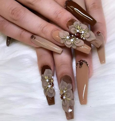 Nude Nails With Glitter, Brown Acrylic Nails, 3d Nail Art Designs, 3d Flower Nails, Floral Nail Designs, White Acrylic Nails, Flower Nail Designs, Brown Flower, Glamorous Nails