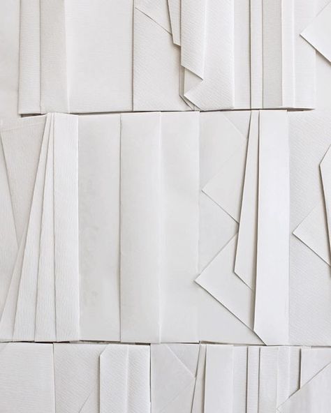 Folded Paper Texture, Paper Walls, Origami Wall, Paper Folding Art, Folding Paper, Folded Paper, Paper Store, Drink Tea, Material Textures