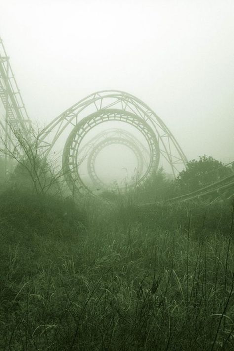 Christ Of The Abyss, Abandoned Amusement Park, Abandoned Amusement Parks, Roller Coasters, Chernobyl, The Fog, Angkor Wat, Abandoned Buildings, East Sussex