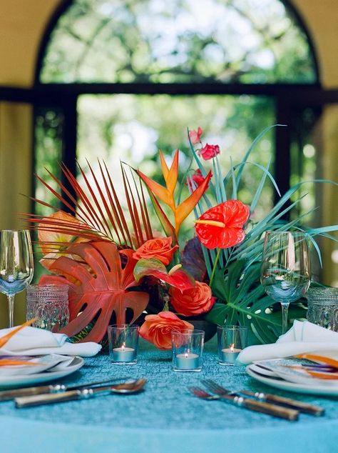 Tropical Arrangements, Villa Woodbine, Miami Wedding Venues, Tropical Floral Arrangements, La Tavola Linen, Wedding Table Linens, Floral Table Runner, Table Linen, Wedding Florals