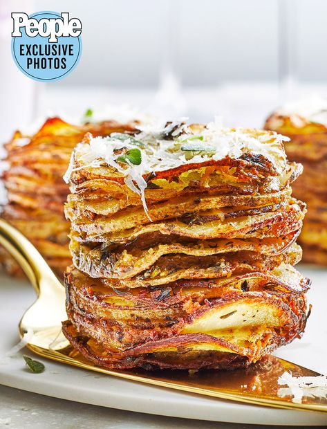 Unique Vegetable Recipes, Potato Gratin Stacks, Easy Easter Ideas, Unique Potato Recipes, Starch Recipes, Parmesan Potato Recipe, Parmesan Potato Stacks, Brown Sugar Ham, Cook Vegetables