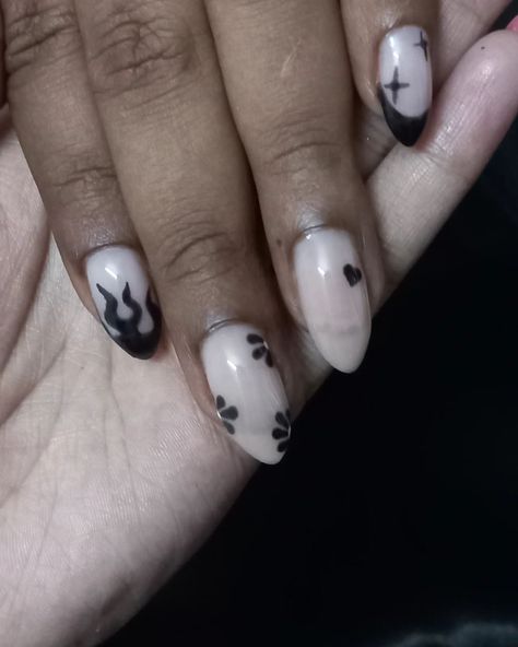 Back to black..!🖤 Free style? Pinterest inspired? Monochrome?🤔 Whatever you call it.. It's just *chef kiss* Some 4 week overlay and 2 nail patch up later!!😅 Is the pale pink and black bomb combo in your wishlist?💫 Make it yours @nailrkive_ chennai nails | nail art chennai | gel nails chennai | acrylic nails chennai | nail salon chennai | home nails chennai | indian nail art | bridal nails chennai | chennai nail technician | trendy nails chennai#chennainails #NailsByLalitha #nailsindia #na... Nail Art Bridal, Indian Nail Art, Indian Nails, Chef Kiss, Style Pinterest, Bridal Nail Art, Bridal Nails, Free Style, Nail Technician