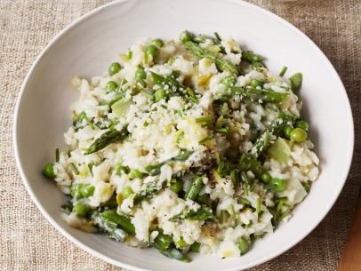 Spring Dinner Party Recipes, Green Risotto, Spring Risotto, Springtime Recipes, Risotto Recipe, Spring Dinner, Food Network Magazine, Risotto Recipes, Entertaining Recipes