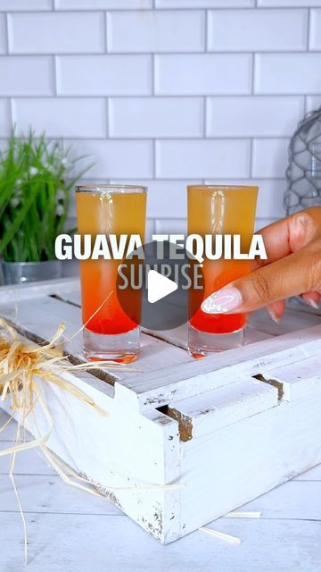 Cocktails with The Whiskey Chick -📍Miami 🌴 on Instagram: "Guava Tequila Sunrise ✨ recipe⤵️  Shotssss are in order for the weekend!!!! Guava & Tequila make such an exquisite pairing 😋😮‍💨  2 oz Tequila Reposado 2 oz guava juice  1/oz triple sec Grenadine ——— 1- combine the ingredients and shake 2- strain in shot glass 3- serve #Cheers  #CocktailsWithWhiskey #drinks #tequila #shots #recipe #cincodemayo" Tequila Sunrise Recipe, Drinks Tequila, Guava Juice, Bachelorette Ideas, Tequila Shots, Tequila Sunrise, Triple Sec, Food Trends, Mixed Drinks