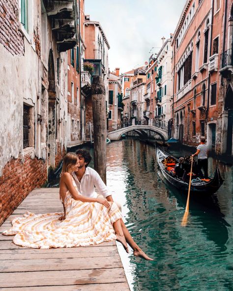 Voyage in Style Italia Aesthetic, Venice Italy Photography, Rome Photography, Italy Travel Photography, Venice Photos, Greek Vacation, Travel Pose, Travel Picture Ideas, Venice Italy Travel