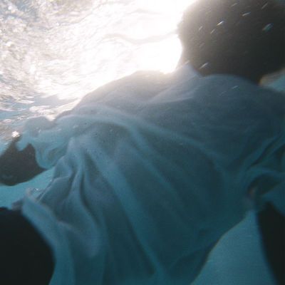 Daniel Caesar - Praise Break (2014) Daniel Caesar, Violet, Swimming, For Free, Water, Music