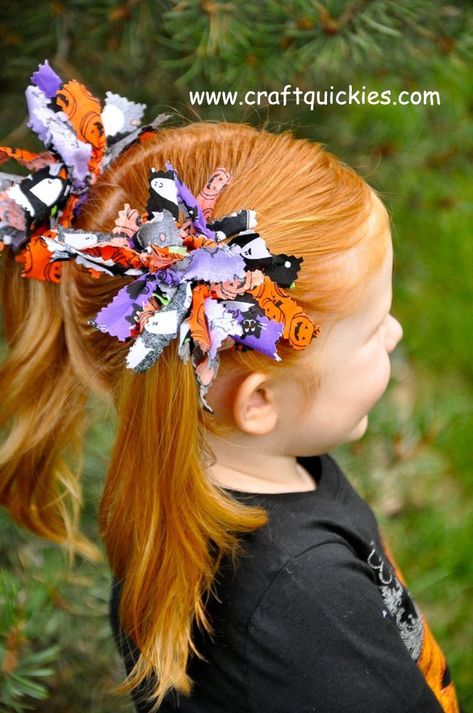 firecrackerbowback Halloween Hair Bows, Scrap Fabric Projects, Halloween Bows, Diy Bows, Holiday Bows, Halloween Hair, Making Hair Bows, Diy Hair Bows, Halloween Accessories