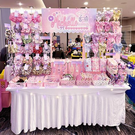 My First Booth 🎀 - Thanks To My Sis @sweetprincesskawaii_shop _shop For Helping Me With My Goals 💕 One Table Market Display, Craft Market Set Up, Market Stand Ideas, Pop Up Shop Design, Pop Up Shop Display Ideas, Vendor Setup, Stationery Shops, Booths Ideas, Vendor Booth Display