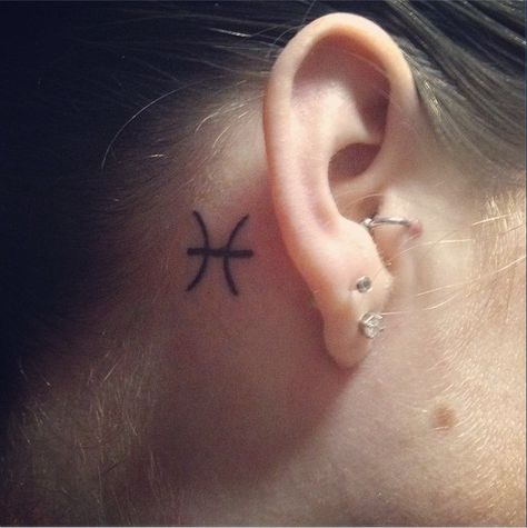 finally got my #tattoo! i #love it so much(: #pisces #piscestattoo #zodiac Pieces Zodiac Tattoo Behind Ear, Behind The Ear Pisces Tattoo, Pieces Tattoo Zodiac Pisces, Pisces Tattoo Behind Ear, Tattoo Behind Ear Men, Unique Tattoos Black Women, Pisces Constellation Tattoo, Pisces Tattoo Designs, Aries Constellation Tattoo