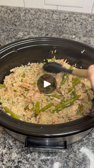 Munchies Meals, Meals And Munchies, Pork Chops And Rice, Pork Chop Recipes Crockpot, African Recipes Nigerian Food, Recipe Crockpot, Slow Cooker Chicken Tacos, Pork Chop Dinner, Crockpot Pork Chops