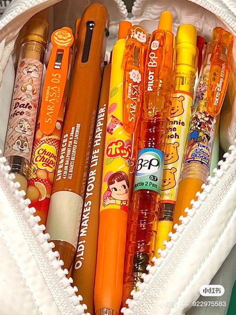 Sarasa Pens, Studying Stationary, Pretty School Supplies, Colorful Stationery, Cute Stationary School Supplies, School Bag Essentials, Cute School Stationary, Kawaii School Supplies, Stationary Supplies