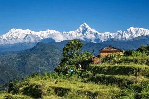 Mountain Painting Acrylic, Village Vibes, Road Nature, Nepali Culture, Mount Everest Base Camp, Nepal Fashion, Himalayas Mountain, Nepal Culture, Travel Nepal