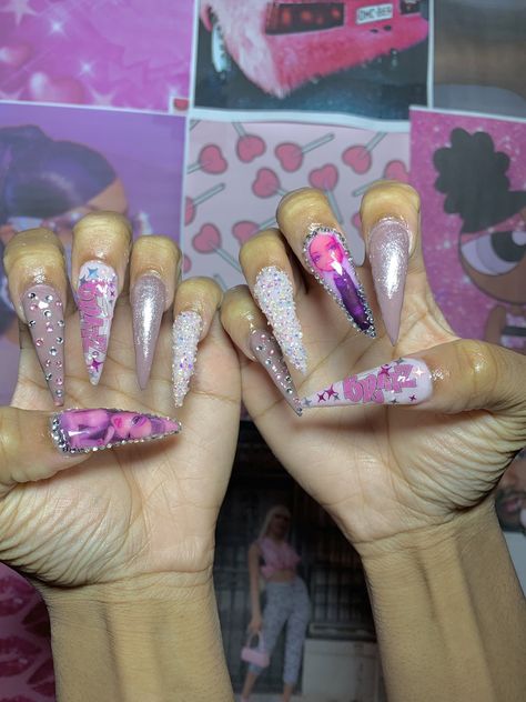 Bratz Doll Nails, Doll Nails, Long Acrylic Nail Designs, Edgy Nails, Grunge Nails, Finger Painting, Bratz Doll, Bettering Myself, Beautiful Nail Art