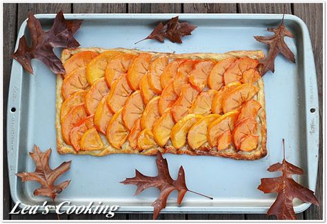 Persimmon, persimmon tart recipe Persimmon Tart, Persimmon Recipes, Puff Pastry Tart, French Dessert, Pastry Tart, Eat Salad, Tart Recipe, Tart Recipes, French Food