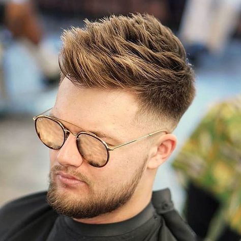 Temple Fade, Fine Hair Men, Hairstyles Undercut, Elegance Hair, Popular Mens Hairstyles, Short Spiky Hairstyles, Boy Haircuts, Textured Haircut, Boys Hair