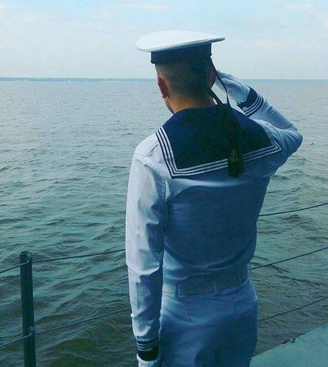 Navy Seal Wallpaper, Arab Men Fashion, Navy Sailor, Arab Men, Beauty Goals, Men In Uniform, Navy Seals, Coast Guard, Us Navy