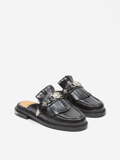 Toga Pulla Shoes Outfit, Toga Pulla, Shoes Outfit, Black Leather Loafers, The Vamps, Leather Loafers, Leather Heels, Moccasins, The Label