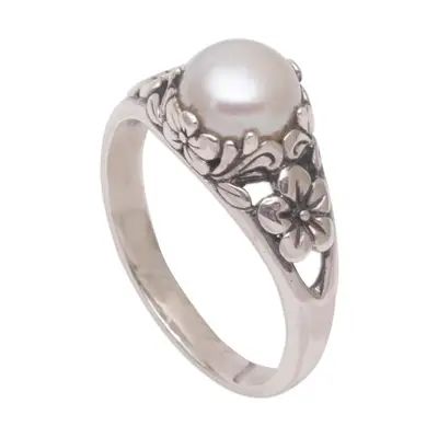 UNICEF Market | Cultured Freshwater Pearl Sterling Silver Solitaire Ring - Eden's Promise in White Pearl Ring Simple, Pearl Wedding Ring, Silver Pearl Ring, Vintage Silver Rings, Silver Signet Ring, Lovely Ring, Sterling Silver Flowers, Freshwater Cultured Pearls, Silver Flowers