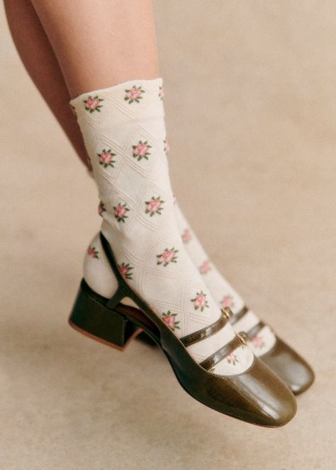 Julia Socks - Vintage Pink - Cotton - Sézane Cute Socks Aesthetic, Socks Aesthetic, Luxury Socks, Holiday Lookbook, Vintage Socks, Floral Socks, Trendy Socks, Summer Sock, Shoe Inspiration