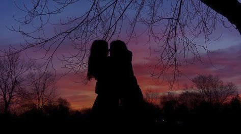 Silhouette Aesthetic, Love Silhouette, Want A Girlfriend, Girlfriend Goals, Pink Purple Blue, Couple Relationship, Photo Couple, Aesthetic Pink, We Fall In Love