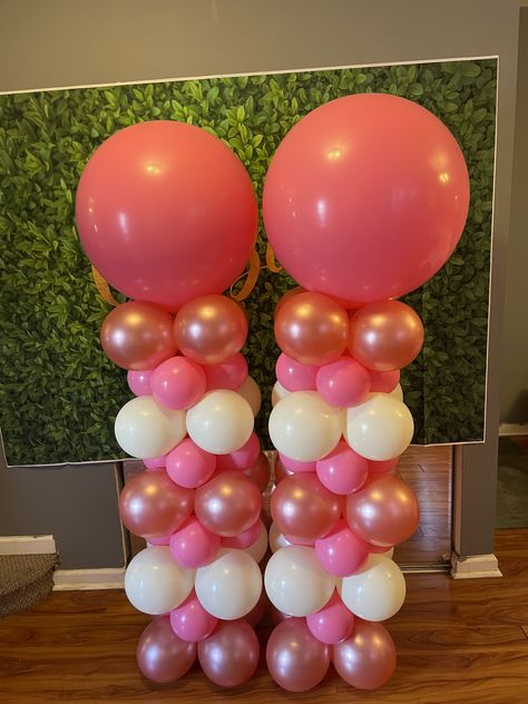 Pink Balloon Tower, Pink Balloon Columns, Balloon Stands Columns, Balloon Tower, Rodeo Birthday, Rose Gold Balloons, Balloon Stands, Balloon Columns, Balloon Design