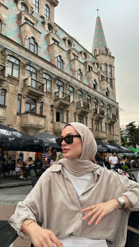 Hijabi Style Summer, Summer Hijabi Outfits, Casual Muslim Outfits, Modesty Islam, Modest Summer Outfits Muslim, Stylish Outfits Casual, Hijab Fashion Summer, Estilo Hijab, Hijabi Outfit