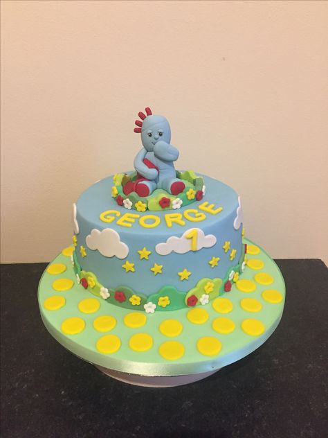 Iggle piggle cake Iggle Piggle Cake, Iggle Piggle, Poke Cakes, Night Garden, Garden Birthday, Cake Creations, Kids Cake, Birthday Cakes, Christening