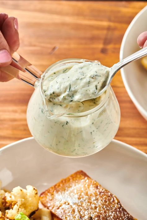 Dill Sauce Recipe / This fresh, versatile, simple, creamy sauce pairs well with everything from seafood to vegetables to lamb. #easyrecipes #familyfriendly #familyfavorites #quickmeals #pantrycooking #weeknightdinner #comfortfood Dill Sauce Recipe, Dill Cream Sauce, Yogurt Dill Sauce, Lamb Sauce, Lemon Dill Sauce, Creamy Dill Sauce, Food Fish, Lemon Dill, Dill Sauce