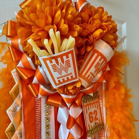 Homecoming Dates, Homecoming King, Texas Mums, Homecoming Court, Texas Homecoming Mums, Homecoming Garter, Homecoming Queen, Homecoming Mums Diy, Corsage Pins