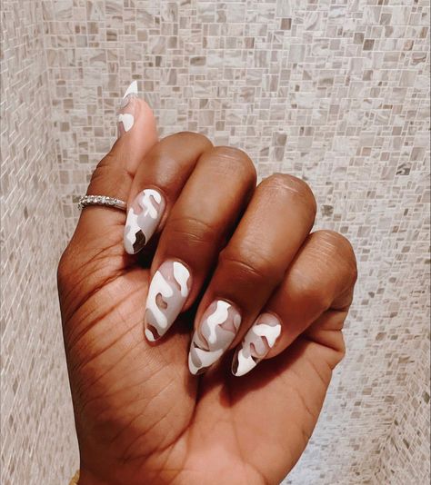 Hunting Nails, Camo Nail Designs, Camo Nails, Western Nails, Army Print, Short Acrylic Nails Designs, Get Nails, Prom Nails, Nails Inspo