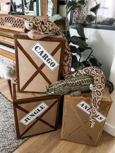 [SponsoredPost] 61 Impressive Safari Birthday Party Decorations Recommendations You Never Thought Of 2022 #safaribirthdaypartydecorations Safari Birthday Decorations, Safari Birthday Party Decorations, Adventure Birthday Party, Jungle Thema, Reptile Party, Jungle Decorations, Wild Birthday Party, Jungle Theme Birthday, Jungle Birthday Party